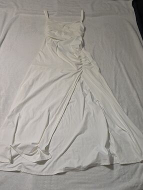 New HALARA Ruched Side-Slit Maxi Dress #627